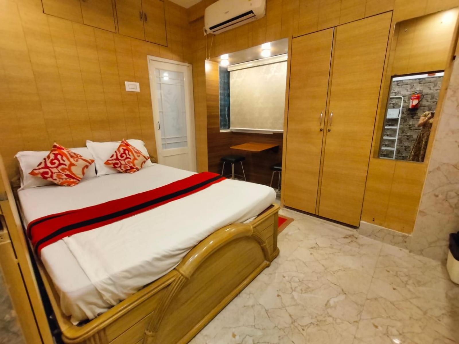 Kollolini Kolkata Bed & Breakfast Екстериор снимка